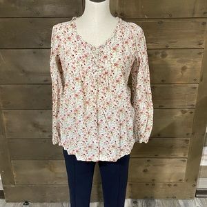 Size S long sleeve floral top